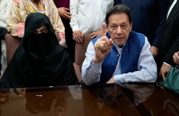 ކައިވެނީގެ މައްސަލައިގައި އިމްރާނަށް ކުރި ހުކުމް ބާތިލް