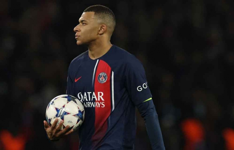 ރެއާލަށް ބަދަލުވާން އެމްބާޕޭ ނިންމައިފި: މީޑިއާ