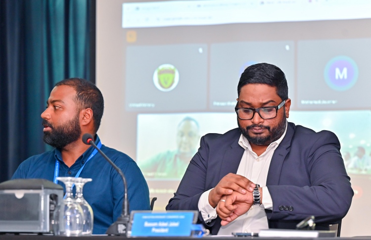 ފީފާގެ ކޮމިޓީއާ އެކު އެފްއޭއެމަށް އެންމެ ފަހުން ދިރުން