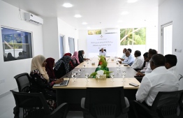 President Dr. Mohamed Muizzu meets with Thaa atoll Omadhoo Council members during his visit to Thaa atoll.-- Photo: President's Office