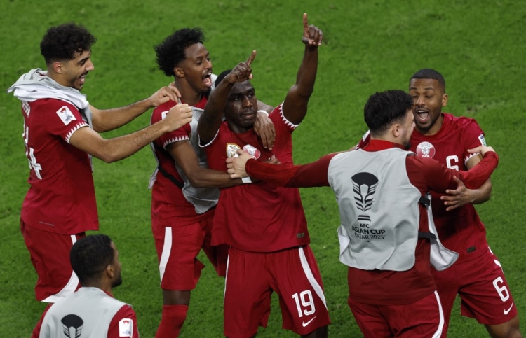 އޭޝިއަން ކަޕް؛ ގަތަރާ ދެކޮޅަށް އުރުދުން އިތުބާރާއެކު