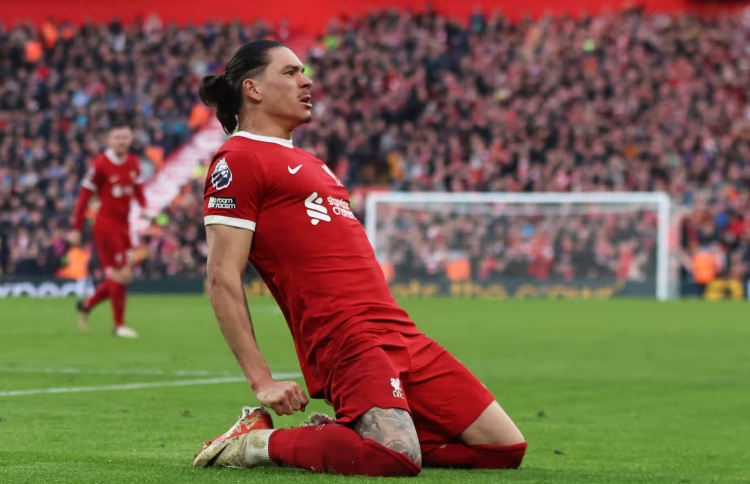 ސިޓީއަށް ތިންގަޑިއިރު، ލިވަޕޫލް އަލުން އެއްވަނައަށް