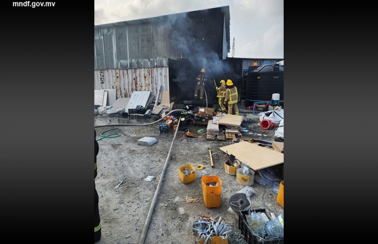 ހުޅުމާލޭގައި ހުރި ގުދަން ކޮންޓެއިނަރެއްގައި ރޯވެއްޖެ