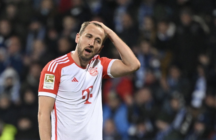 ކޭން ލަނޑެއް ޖެހި، އެކަމަކު ބެޔާން އަނެއްކާވެސް ބަލި