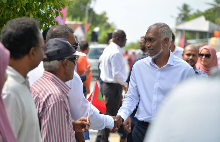 "އައްޑޫ ބްރިޖުގެ މަސައްކަތް މި ދައުރުގައި ނިންމާނަން"