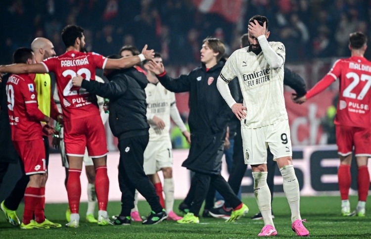 މޮންޒާ؛ ވަރުގަދަ މިލާނަށް ލަނޑުދީ ހިތްދަތި ކޮށްލައިފި