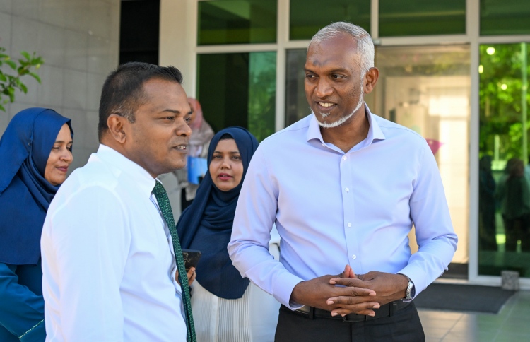 އައްޑޫ ބްރިޖު އެޅޭނީ ރައީސް މުއިއްޒަށް: ނިޒާރު