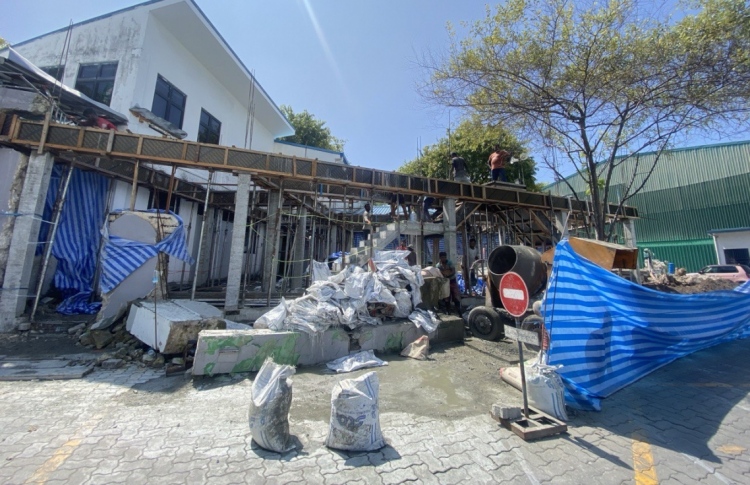 އާސަހަރާގެ މަސައްކަތް ނިންމައިދޭނެ ބަޔަކު ހޯދަނީ