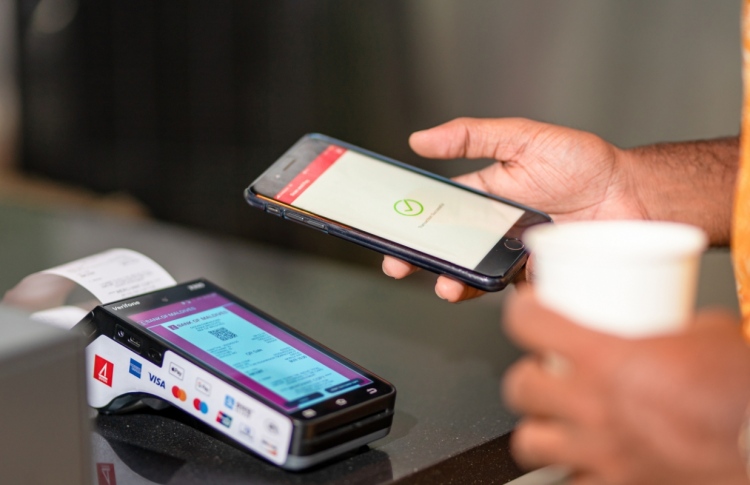 ބީއެމްއެމްއެލް ޑެބިޓް ކާޑުގެ ލިމިޓް ދެ ގުނަކޮށްފި