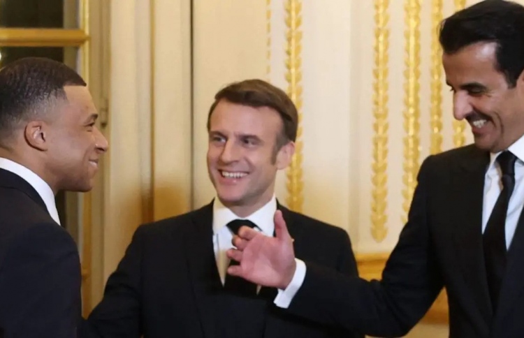 ފްރާންސްގެ ރައީސާއި ގަތަރު އަމީރުގެ ޖާފަތަށް އެމްބާޕޭ