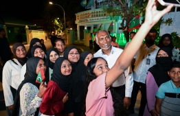 Residents of Baa atoll Eydhafushi welcome President Muizzu
