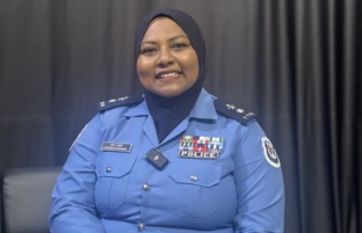 ނަޝްވާ: އޭނާ ވަނީ ފުލުހުންގެ މުއައްސަސާއަށް ގިނަ ޚިދުމަތްތަކެއް ކޮށްދެއްވާފައި.