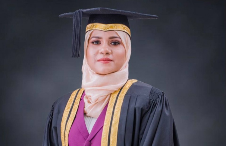 ސަނިއްޔާ: ރާއްޖޭގެ ފުރަތަމަ ސްޕެޝަލިސްޓް ނަރުސް