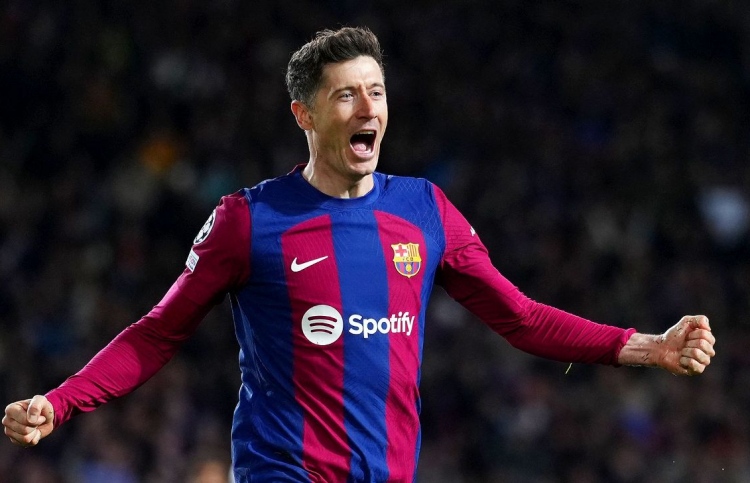 މެސީ ނެތި ތިން އަހަރަށްފަހު ބާސާއަށް ކުއާޓާގެ ޖާގައެއް