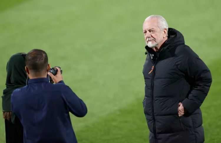 ނަޕޯލީގެ ރައީސް މިޑީއާއަށް ހުރަސްއަޅައިފި