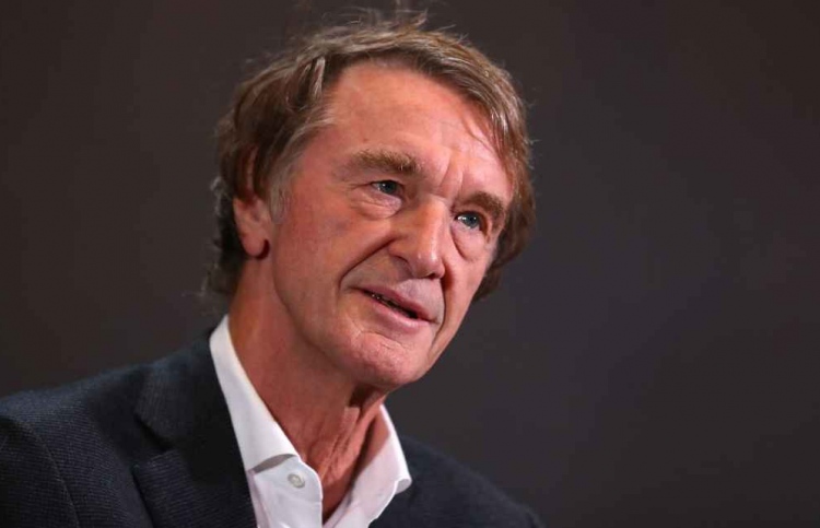 ޔުނައިޓެޑުން ހޯދާނީ އަންނަ ޖީލުގެ އެމްބާޕޭ: ރެޓްކްލިފް