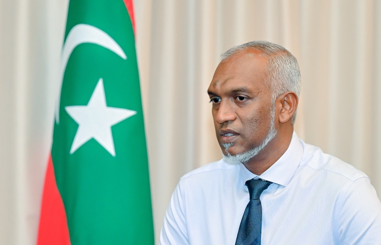 ދިވެހިންގެ ފަރާތުން އީރާނަށް ރައީސް ހިތްވަރު ދެއްވައިފި