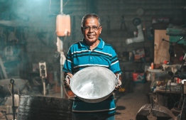 ކަނބުރުގެއިން އަޅިއެއް ނުބުރާނެ, ބައި ގަރުނުވެއްޖެ