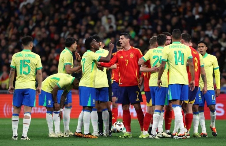 ރޭސިޒަމްއާ ދެކޮޅު މެޗުން ޗެރިޓީއަށް ފައިސާއެއް ނެތް