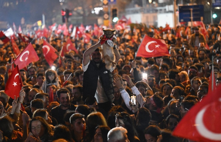 ތުރުކީގެ ލޯކަލް އިންތިހާބުން އުރުދުގާނަށް ބޮޑު ބައްޔެއް