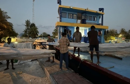 Gidige being taken to Baa atoll Eydhafushi.-- Photo: Eydhafushi Council
