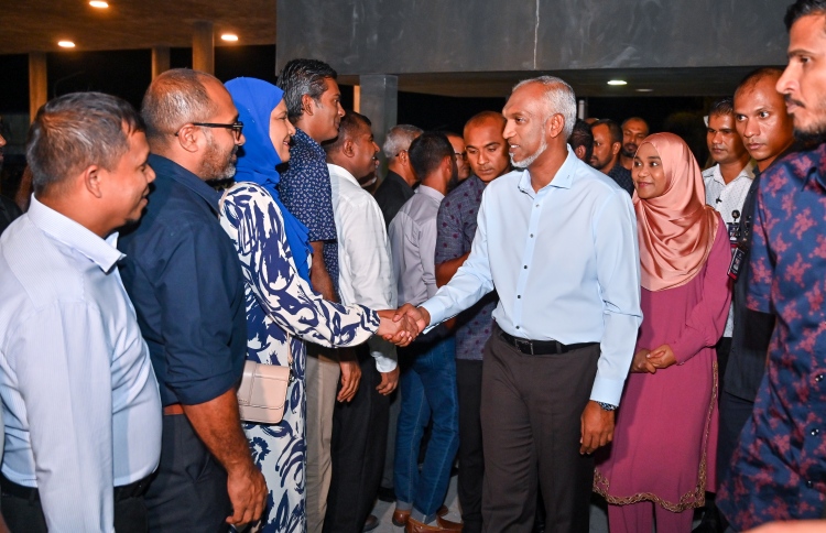 ރައީސް އީދު ސަލާމް ކުރެއްވުން މުލިއާގޭގައި