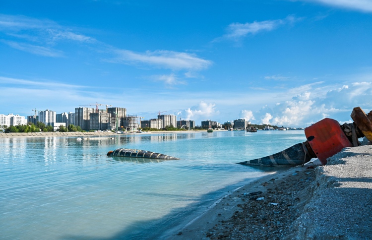 ފިޔަވަޅުތައް އުވާލައި ބިން ހިއްކަން އަލުން ހުއްދަ ދީފި