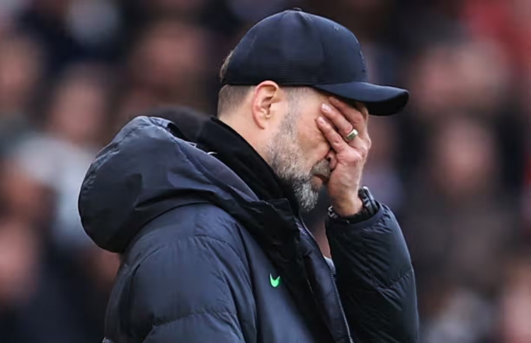 ލިވަޕޫލަށް އެއްވަނައަށް ނޭރުނު؛ ގޯސް ހެދީ އަމިއްލައަށް