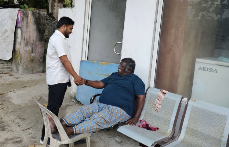 އަލީ ޒާހިރު: މިނިވަންކަމާއެކީ ތަފާތު ދައްކަން!