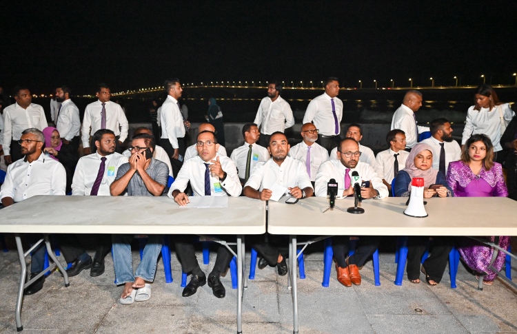 ގާނޫނީ ސިޔާސީ ހަރަކާތަކަށް ހުރަހެއް ނާޅާނެ: ސަރުކާރު