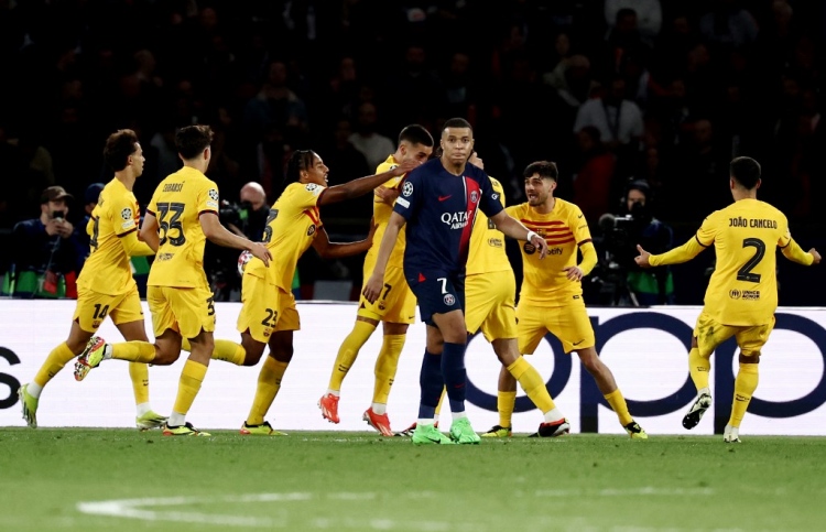 އެމްބާޕޭ ހުއްޓުވައި ބާސާ އިން ޕީއެސްޖީ ބަލިކޮށްފި