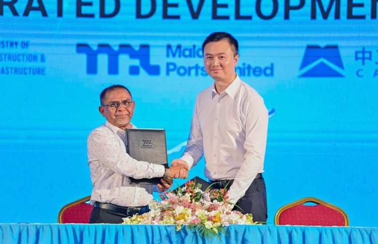 ގާދޫގައި ބަންކަރިންއާ އެކު ގިނަ މަޝްރޫއުތަކެއް