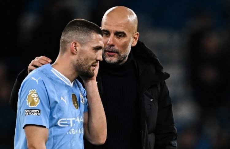 ތަރިންނަށް ރެސްޓްދީ ލޫޓަން ރޫޅާލައި ސިޓީން އެއްވަނައަށް