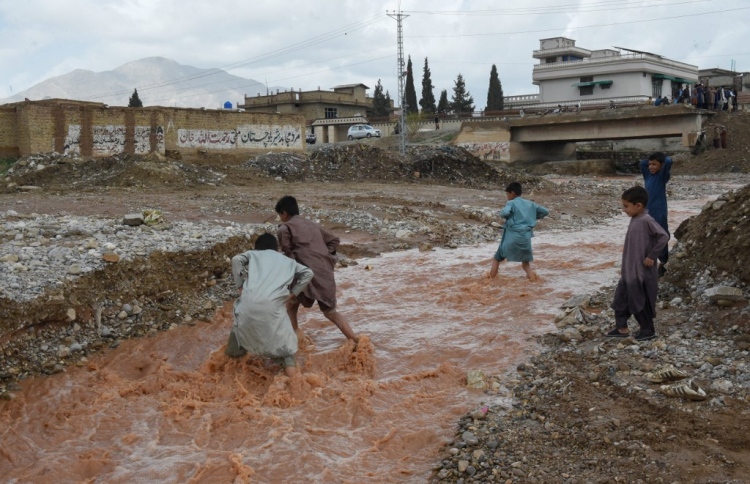ޕާކިސްތާނުގައި ހޮނުއަޅައިގެން 28 މީހުން މަރުވެއްޖެ