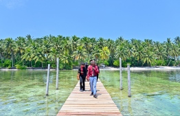 Photos of the bridge being constructed to connect Kinbidhoo and Kudadhoo taken mid April. -- Fayaz Moosa / Mihaaru News