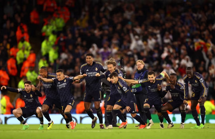 ސިޓީ އާއި އާސެނަލް ކަޓުވާލައި ބެޔާނާއި ރެއާލް ސެމީއަށް