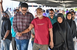 Voters headed to their allocated station to cast their ballot. -- Photo: Fayaz Moosa / Mihaaru