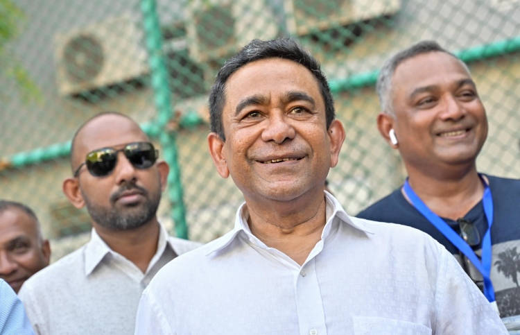 ޔާމީންގެ އެއްމިލިއަން ޑޮލަރުގެ މައްސަލަ މަޑުޖައްސާލައިފި