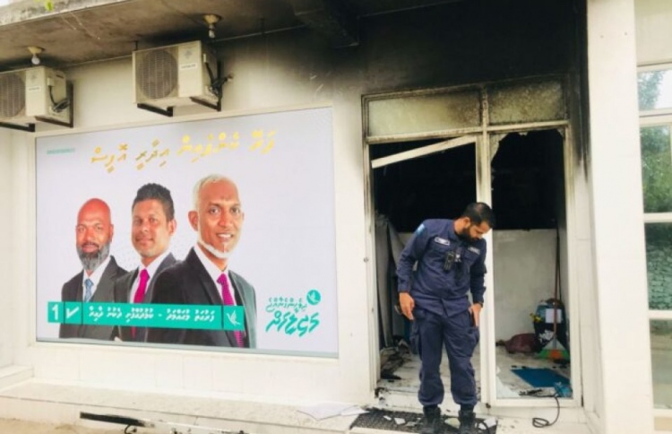 ރޯކޮށްލި މީހާ އުޅުނީ ފިލައިގެން ރާއްޖޭން ބޭރަށްދާން