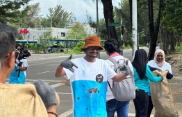 During the clean up program held nearby the Hulhumale harbor area to kickstart the 'Plastic Aa Nulaa' event". Photo: Housing Development Corporation