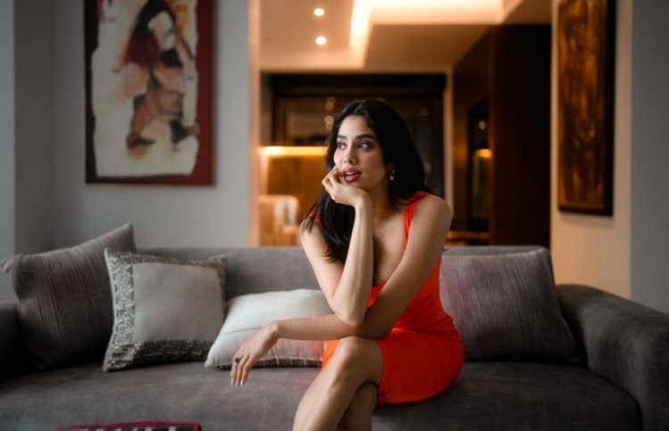 ބޮލީވުޑްގެ އެކްޓްރެސް ޖާންވީ ކަޕޫރް.