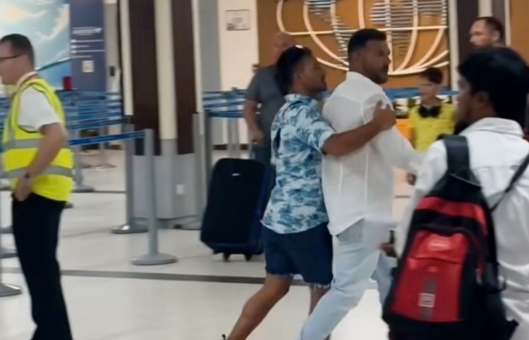 މާރާމާރީ ހިންގި މީހާ ދޫކޮށްލީ ފުރުން މަނާކޮށްފައި