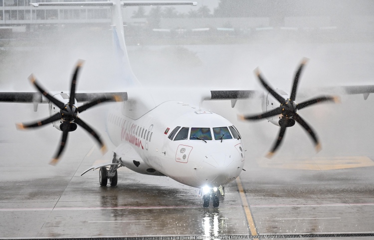 ކައްދޫ/އައްޑޫ އޮފީހުން ޓިކެޓް ވިއްކުން ހުއްޓާލައިފި