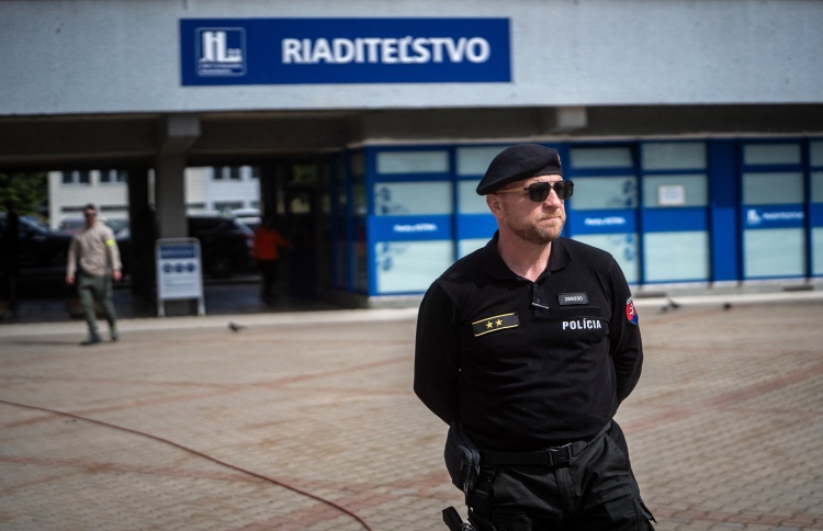 ސްލޮވާކިއާގެ ބޮޑުވަޒީރުގެ އިތުރު ސާޖިރީއެއް ހަދައިފި