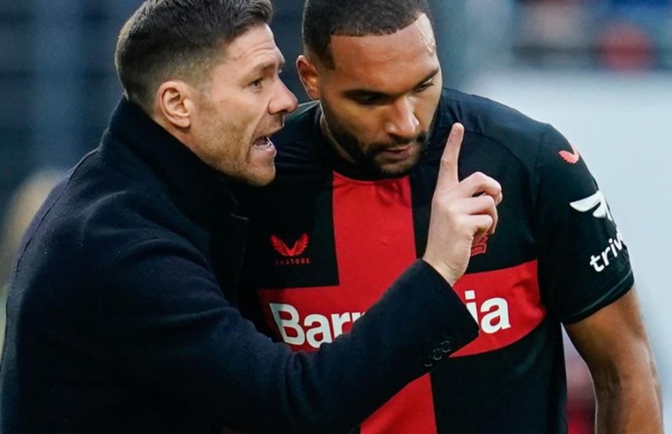 ލެވަކޫސަނުގައި އެލޮންސޯ ނޫން ކޯޗަކަށް މިކަމެއް ނުވީސް