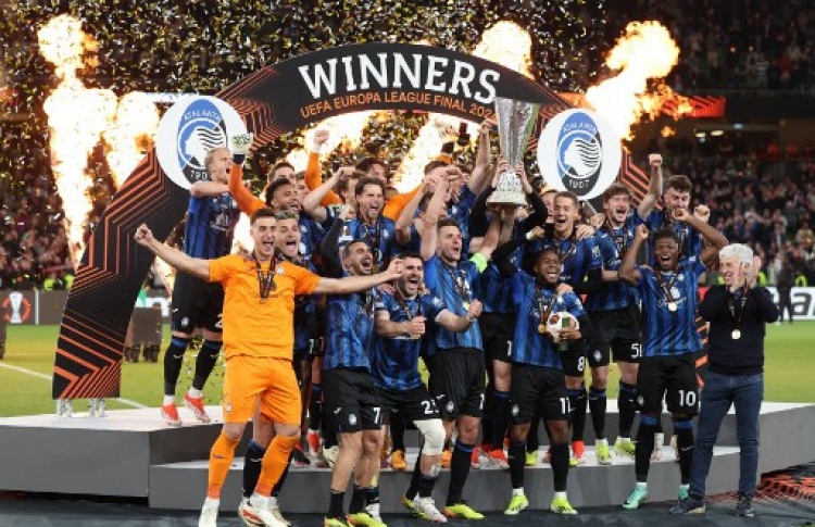 އެޓަލާންޓާ ތަށިނަގައި ލެވަކޫސަން ހަމަބިމަށް ތިރިކޮށްފި