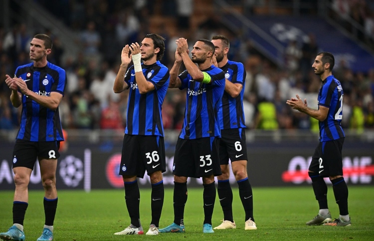 ލޯނު ނުދެއްކިގެން އިންޓަގެ މިލްކުވެރިކަން ބަދަލު ވެއްޖެ