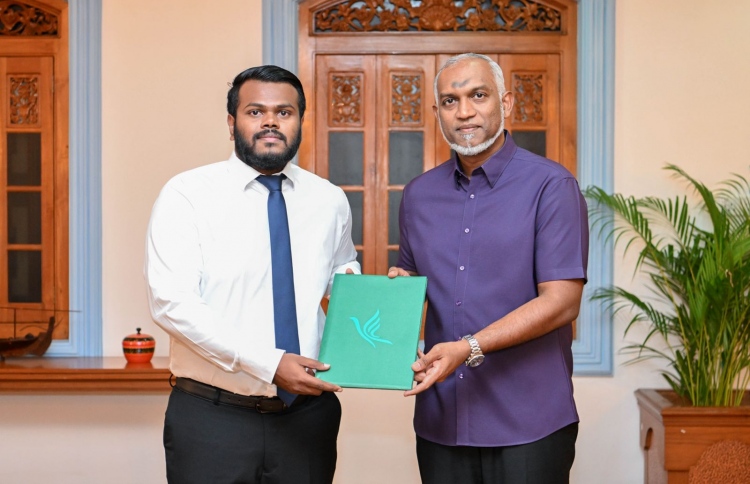 މަޖިލީހަށް ހޮވުނު އެންމެ ޒުވާން މެމްބަރު ޕީއެންސީއަށް