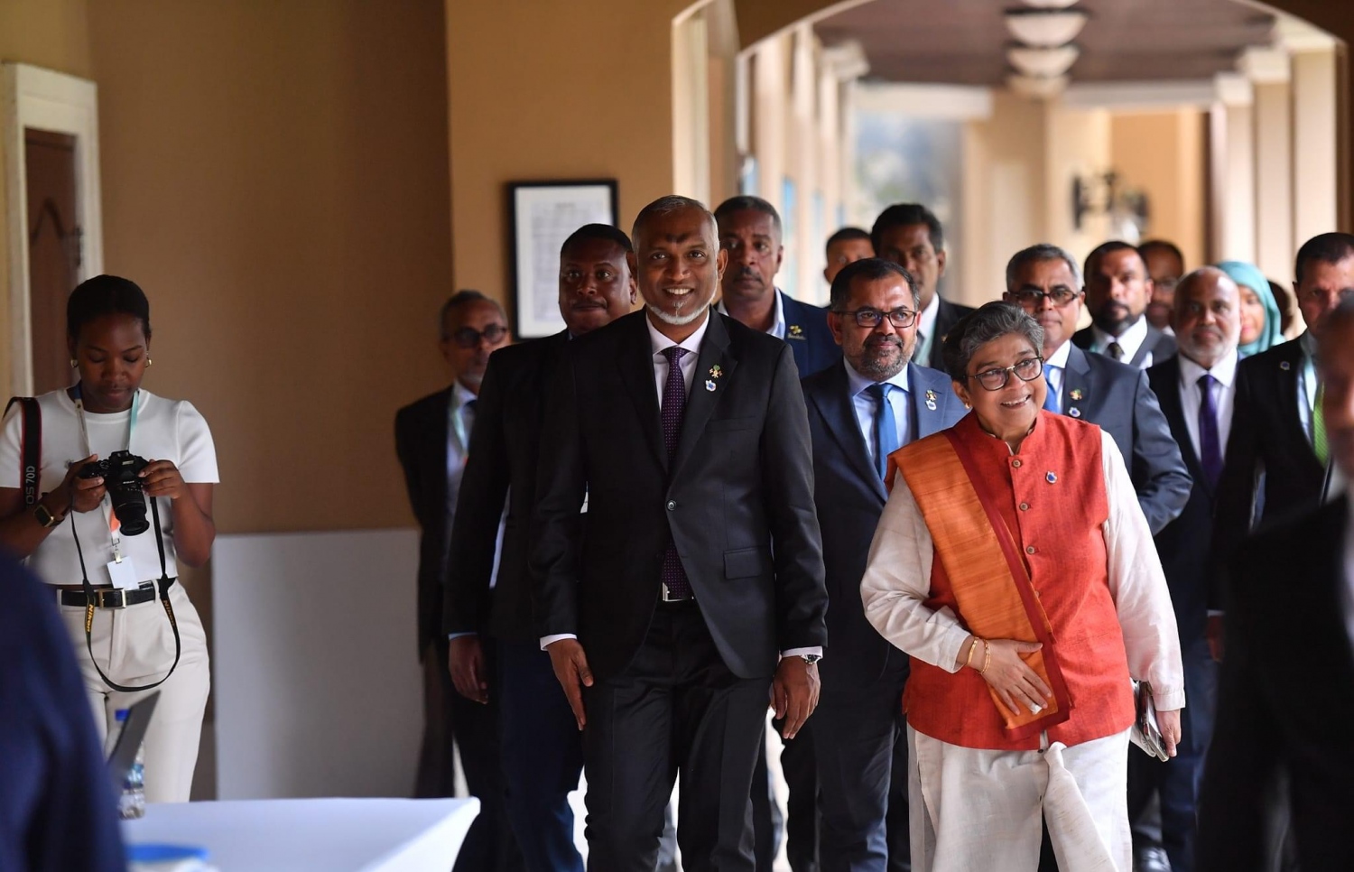 ސިޑްސްގެ ގްލޯބަލް ބިޒްނަސް ނެޓްވޯކްގެ ބައްދަލުވުން ނިންމުމުގެ ރަސްމިއްޔާތަށް ރައީސް މުއިއްޒު މިއަދު ވަޑައިގަންނަވަނީ.-- ފޮޓޯ: ރައީސް އޮފީސް