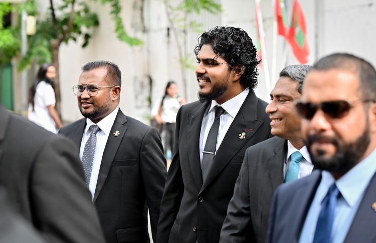 ޕީއެންސީ ޕީޖީގެ ވަޓްސްއެޕް ގްރޫޕުން އަޒާން ބޭރުކޮށްފި